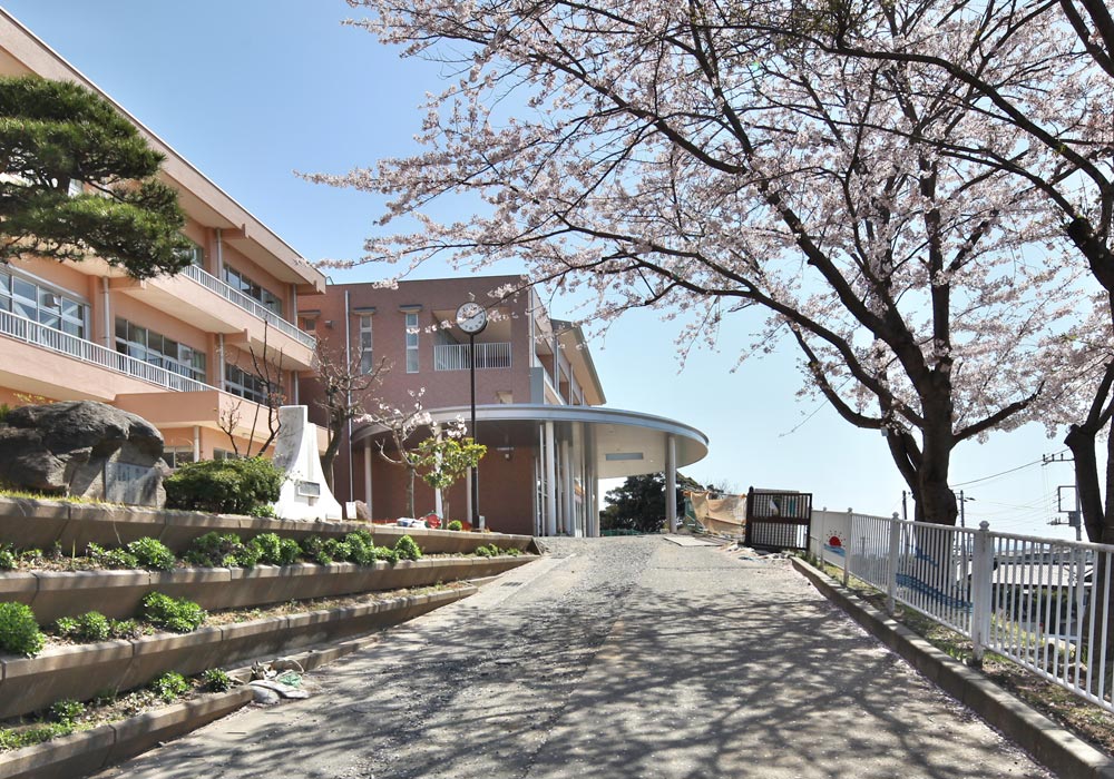 水木小学校校舎