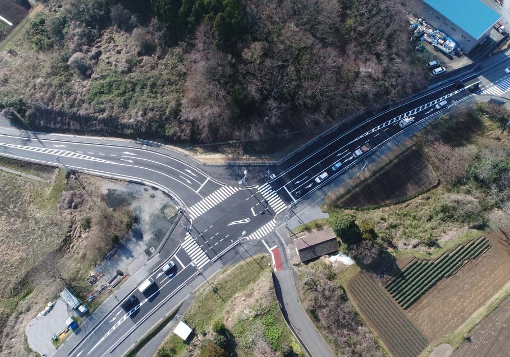 日立いわき線交差点改良舗装