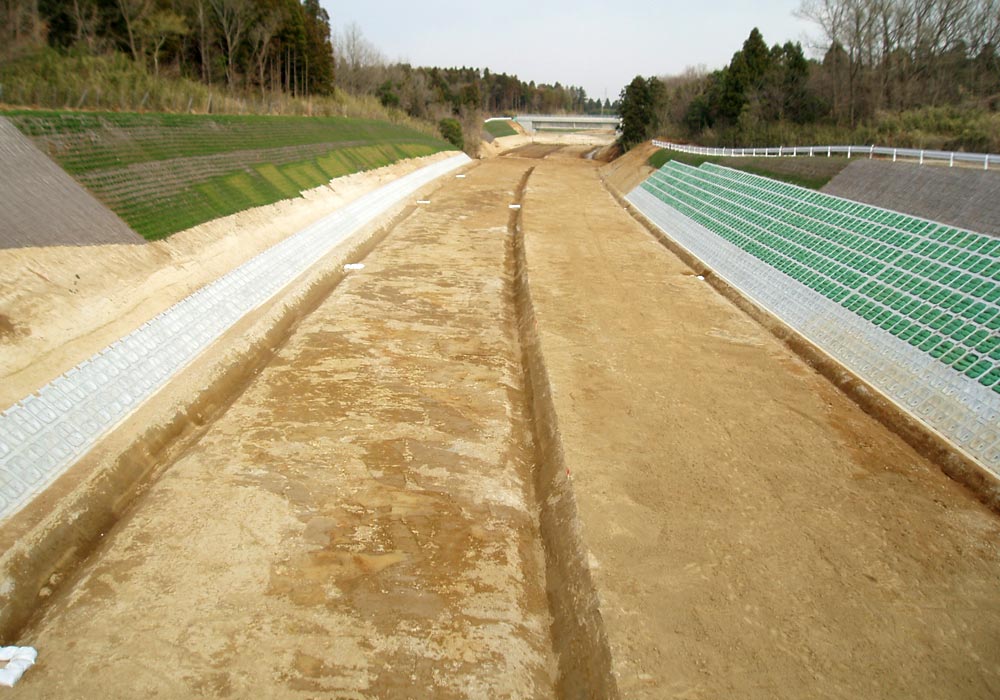 圏央道牛久市桂〜江戸崎町月出里地区道路改良