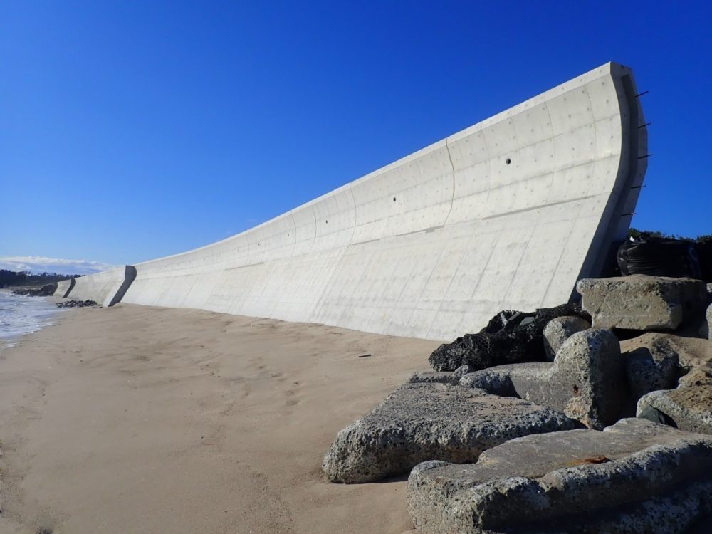 伊師海岸堤防