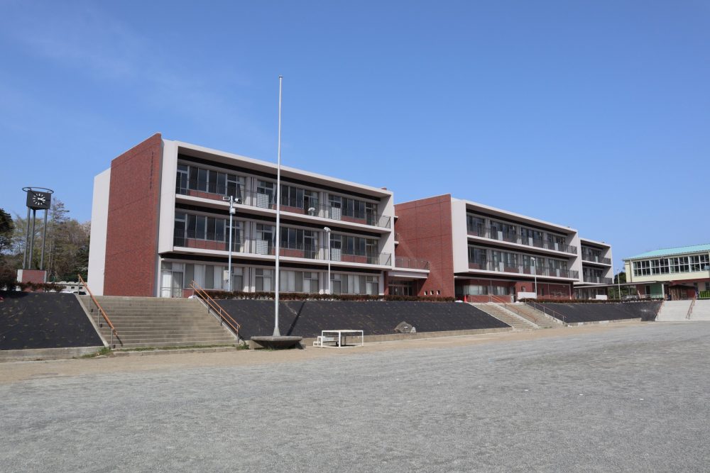 豊浦小学校校舎