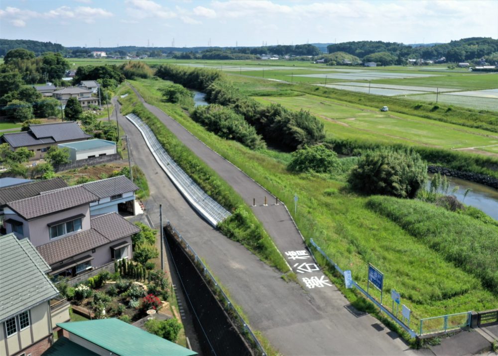 山田川堤防補強